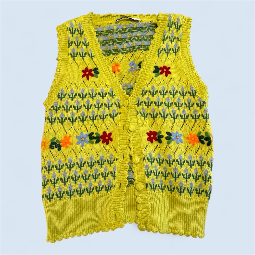 Zara Knit Vest with Floral Pattern